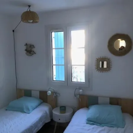 Cosy A Boyardville